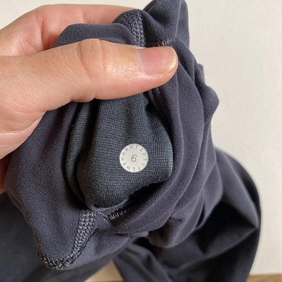 Lululemon Align Crops 19” Charcoal Grey - Picture 5 of 7